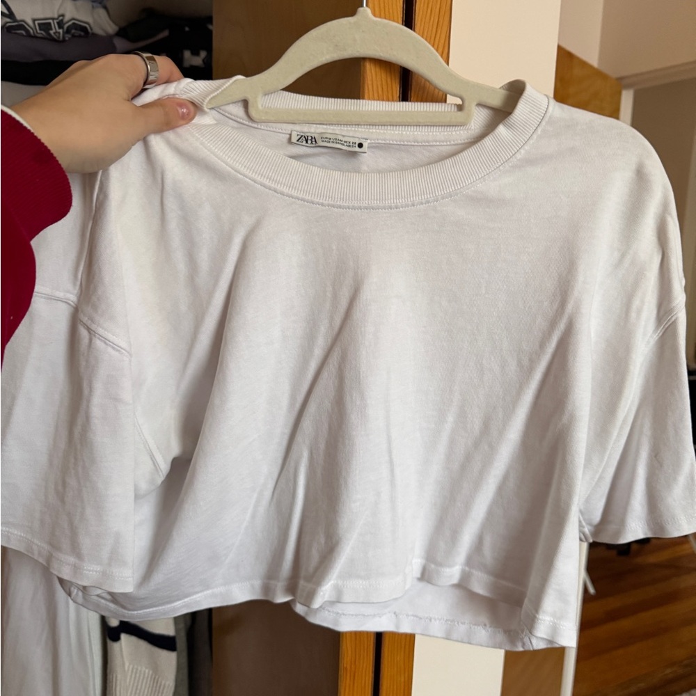 Zara tee
